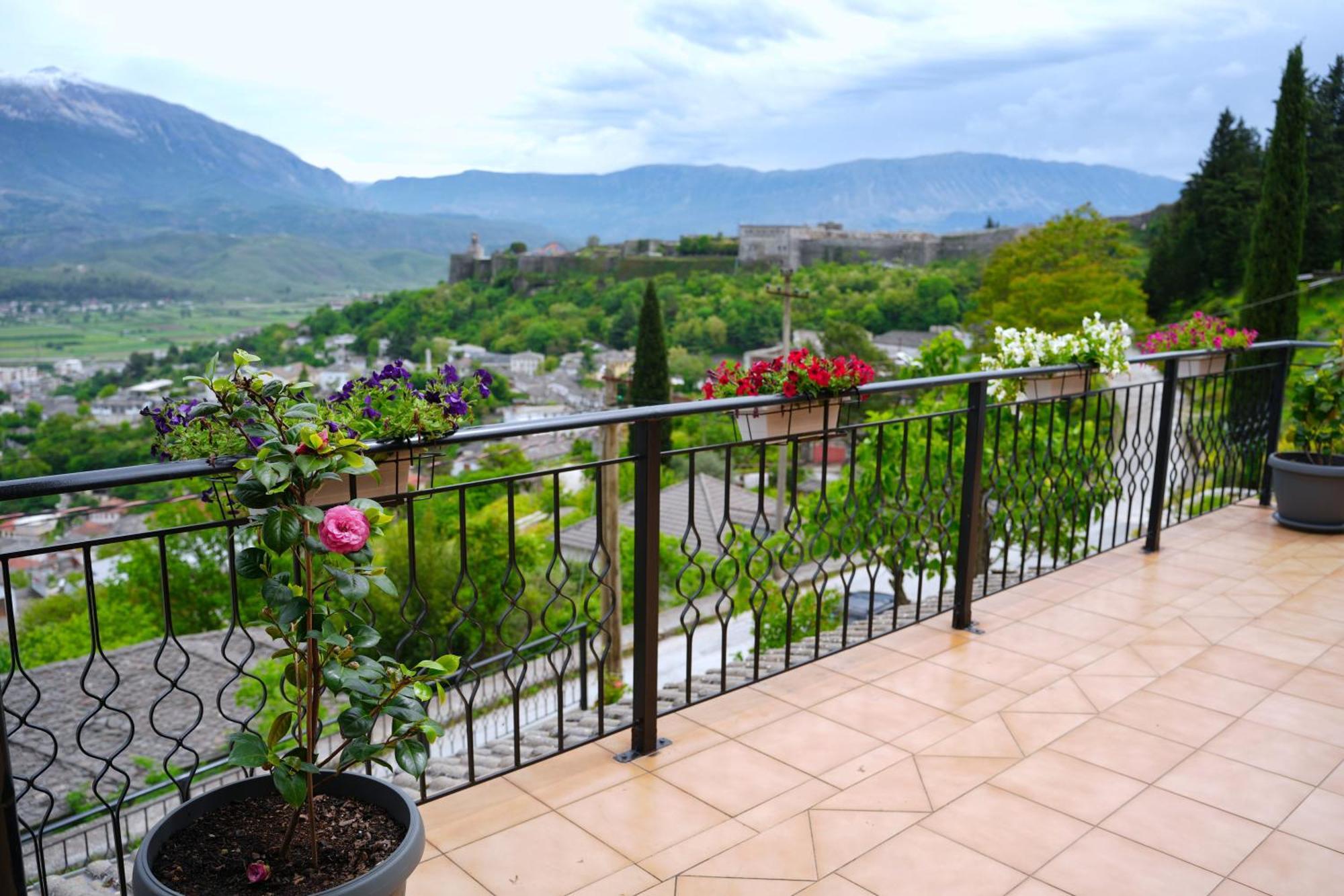 Emblematic House Apartment 4 Gjirokastër Exterior foto